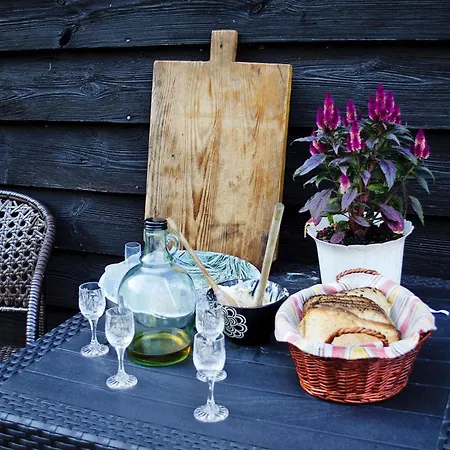 In The Forest, Private Garden, Sauna Вилла