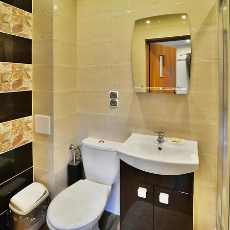 Comfortable In The Middle Of A Forest, Stolpie Villa